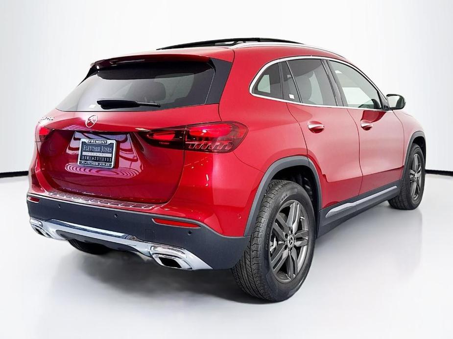 new 2025 Mercedes-Benz GLA 250 car, priced at $48,795