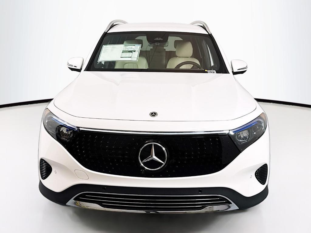 new 2025 Mercedes-Benz EQB 250 car, priced at $56,090