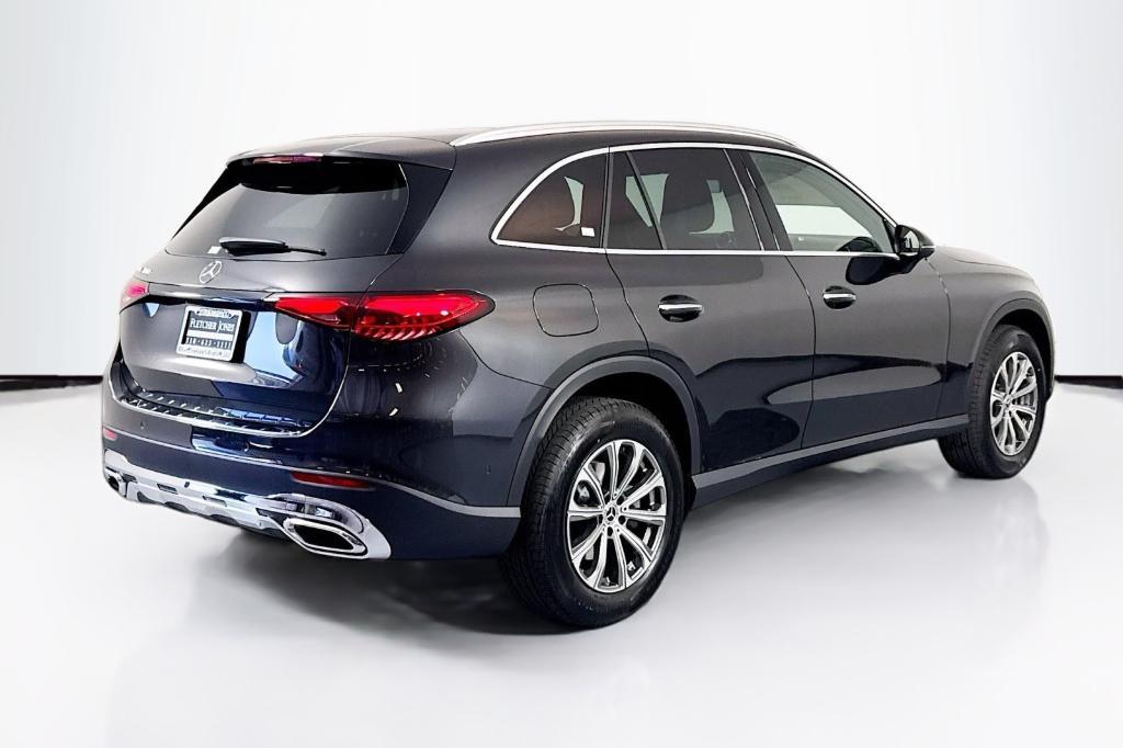 new 2025 Mercedes-Benz GLC 300 car, priced at $51,565