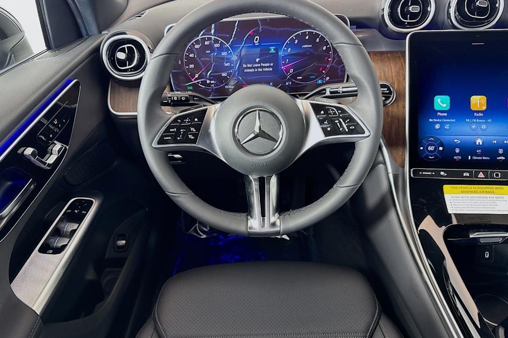 new 2025 Mercedes-Benz GLC 300 car, priced at $51,565