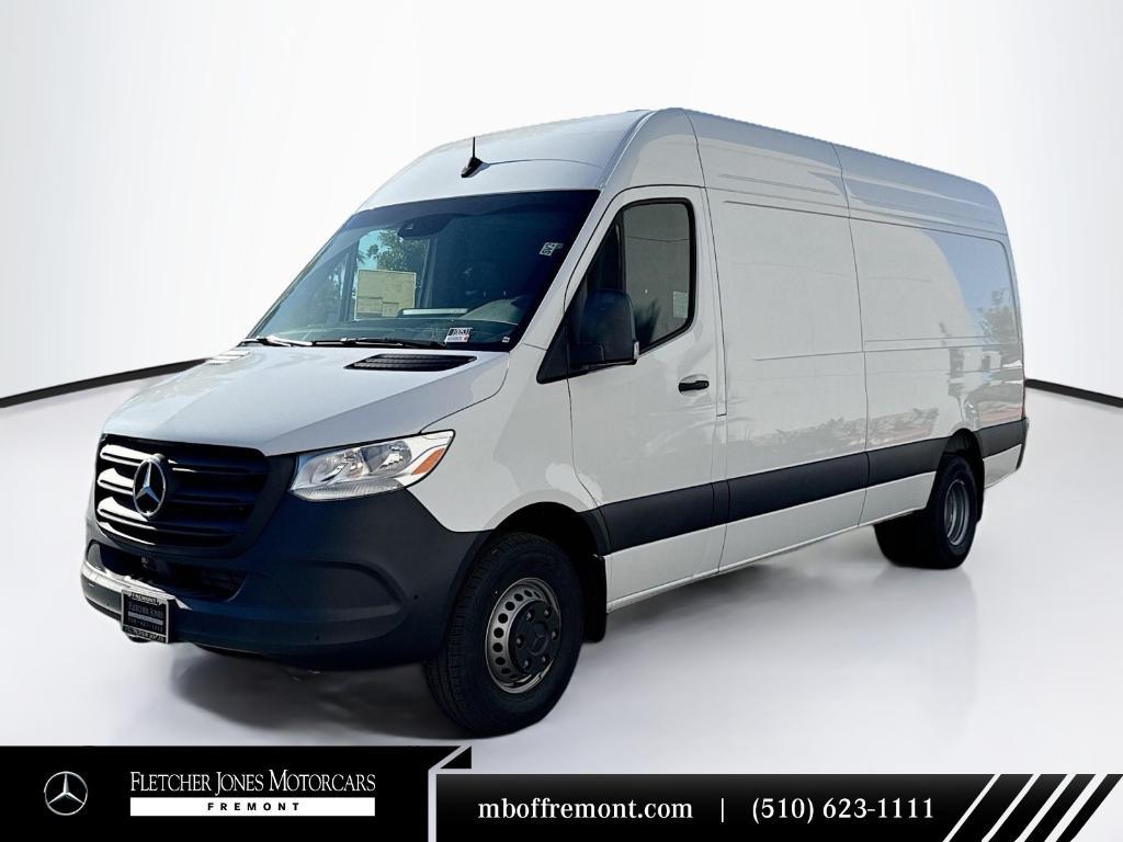 new 2024 Mercedes-Benz Sprinter 3500 car, priced at $69,022