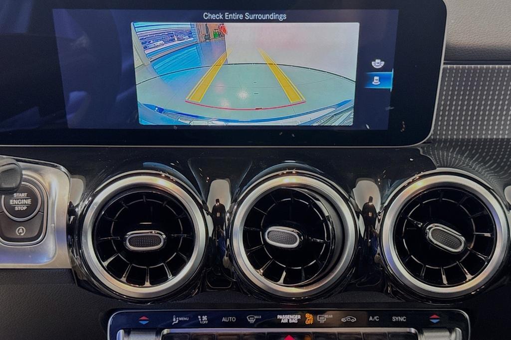 used 2021 Mercedes-Benz GLB 250 car, priced at $30,994