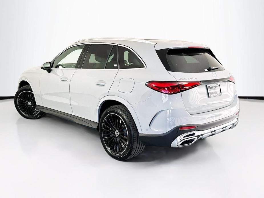 new 2025 Mercedes-Benz GLC 350e car, priced at $75,155