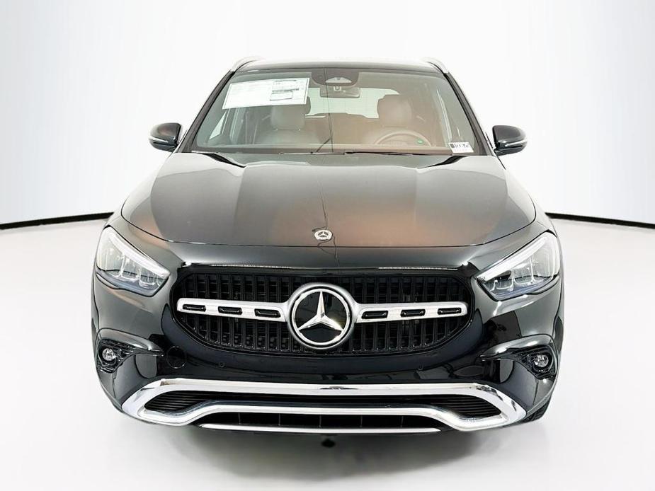 new 2025 Mercedes-Benz GLA 250 car, priced at $45,875