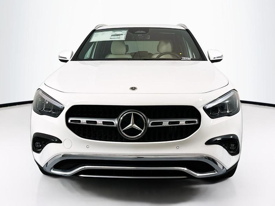 new 2025 Mercedes-Benz GLA 250 car, priced at $45,820