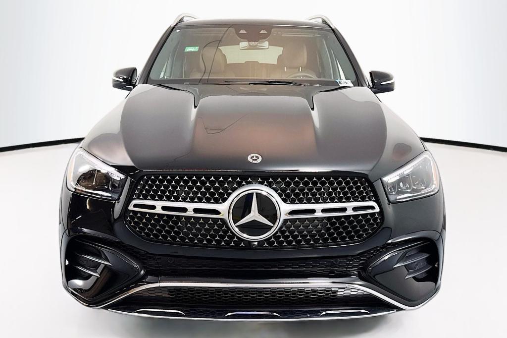 new 2025 Mercedes-Benz GLE 450e car, priced at $83,370
