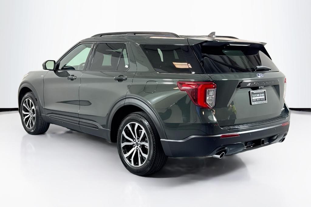 used 2022 Ford Explorer car, priced at $35,994
