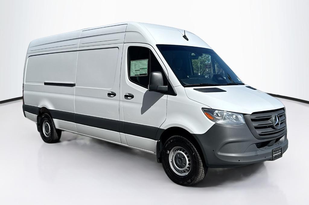 new 2025 Mercedes-Benz Sprinter 2500 car, priced at $71,232