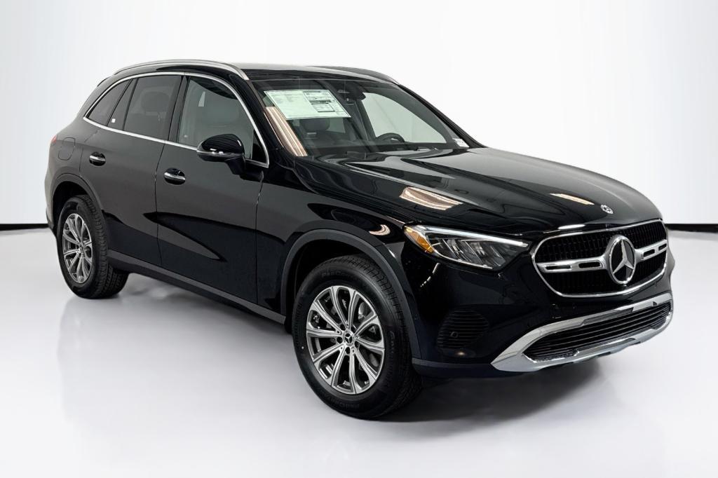 new 2026 Mercedes-Benz GLC 300 car, priced at $55,190