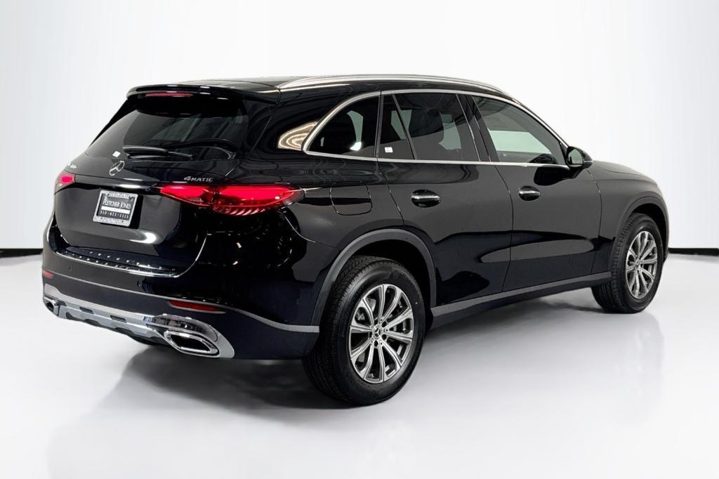 new 2026 Mercedes-Benz GLC 300 car, priced at $55,190
