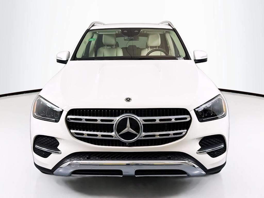 new 2025 Mercedes-Benz GLE 450e car, priced at $76,710