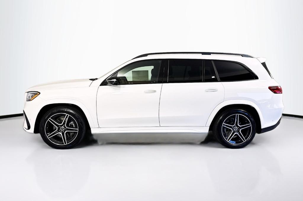 new 2025 Mercedes-Benz GLS 450 car, priced at $99,100
