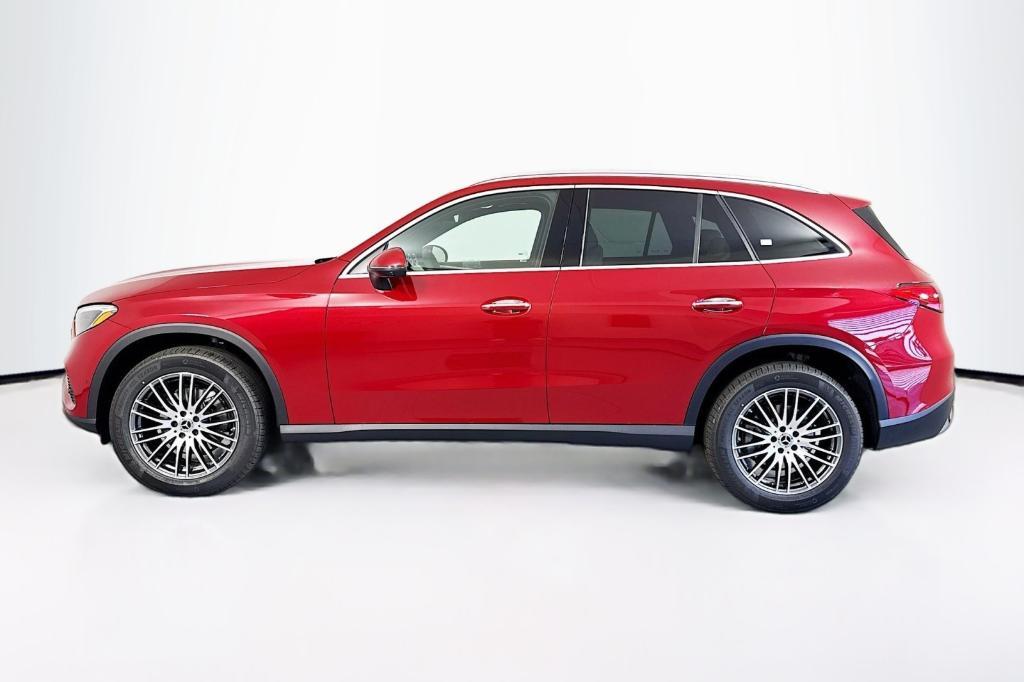 new 2025 Mercedes-Benz GLC 300 car, priced at $57,275