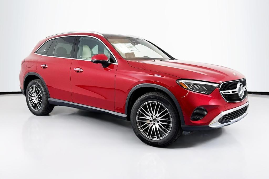 new 2025 Mercedes-Benz GLC 300 car, priced at $57,275