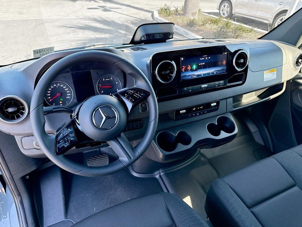 new 2025 Mercedes-Benz Sprinter 2500 car, priced at $62,743