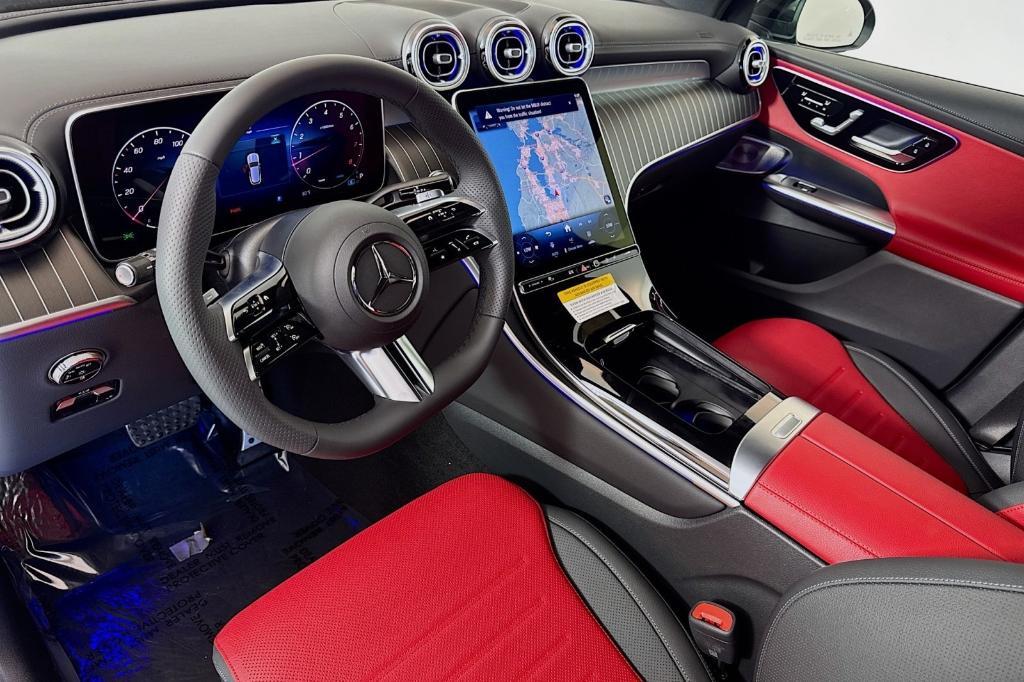new 2025 Mercedes-Benz GLC 300 car, priced at $62,115