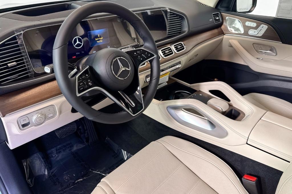 new 2026 Mercedes-Benz GLE 450 car, priced at $95,750