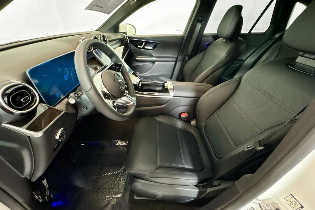 new 2026 Mercedes-Benz GLC 300 car, priced at $56,155