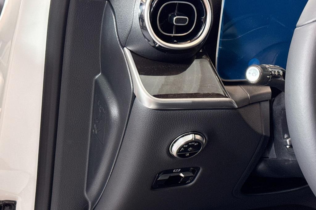 new 2026 Mercedes-Benz GLC 300 car, priced at $56,155