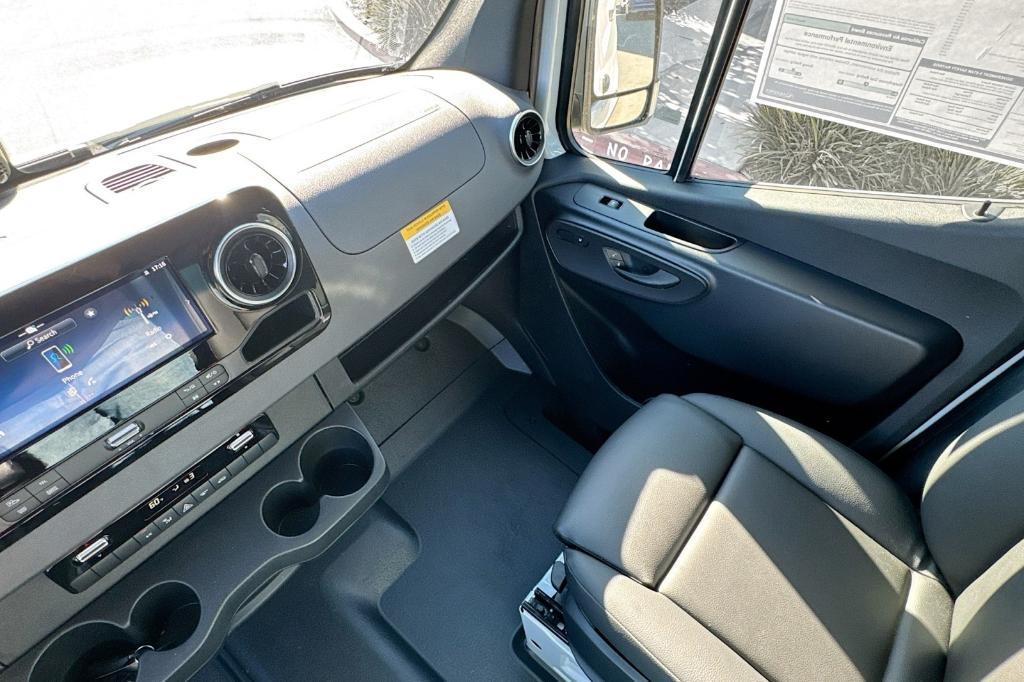 new 2025 Mercedes-Benz Sprinter 2500 car, priced at $73,090