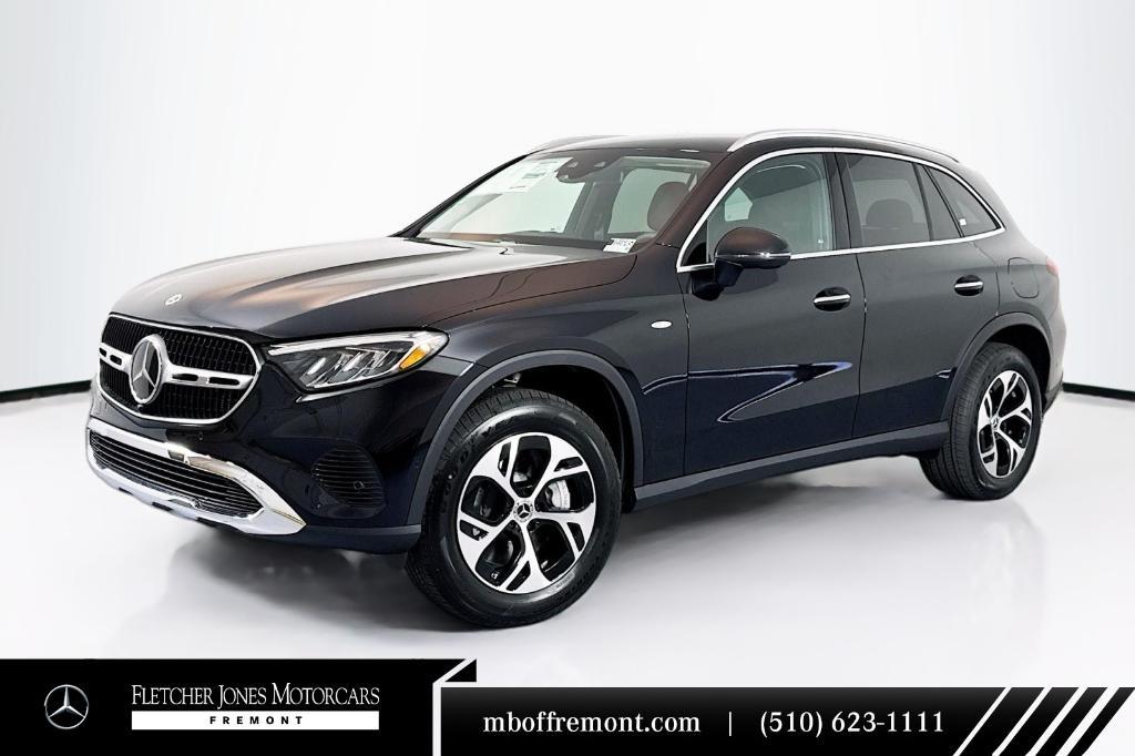 new 2025 Mercedes-Benz GLC 350e car, priced at $63,195