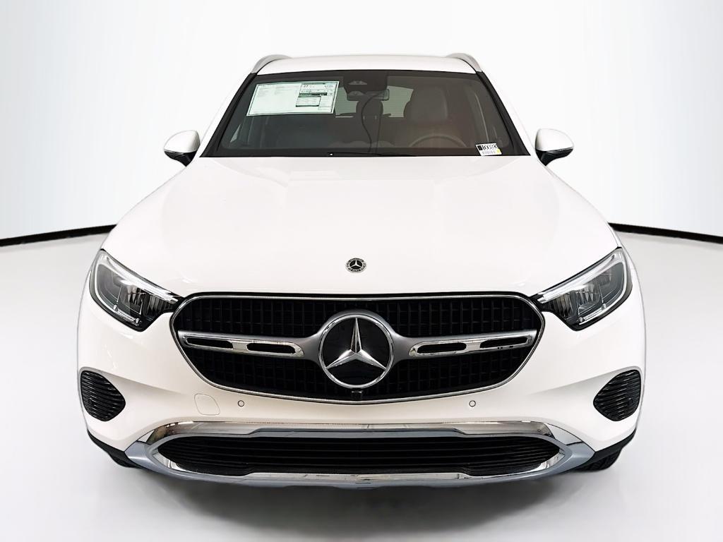 new 2025 Mercedes-Benz GLC 300 car, priced at $51,165