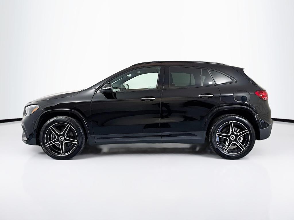 new 2025 Mercedes-Benz GLA 250 car, priced at $49,145