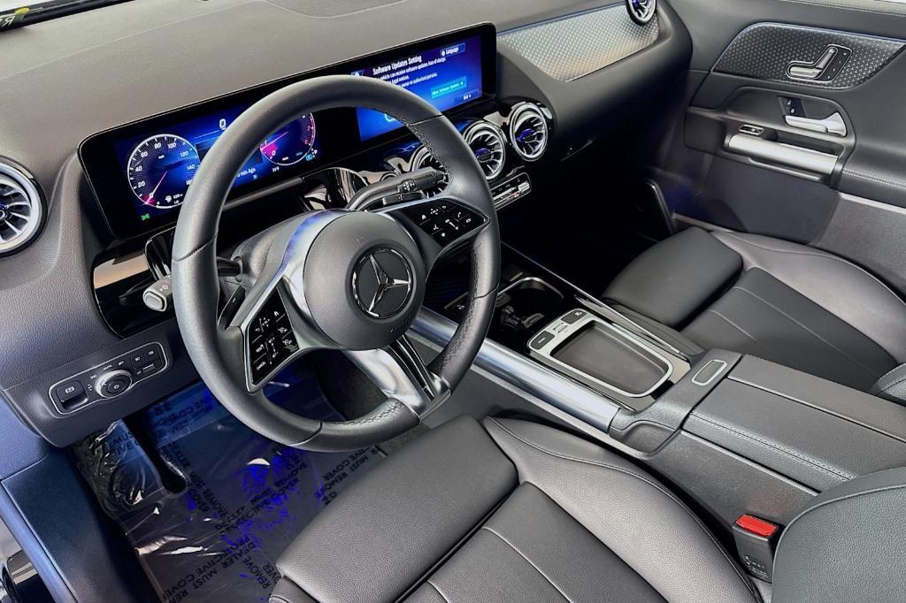 used 2025 Mercedes-Benz GLA 250 car, priced at $32,881