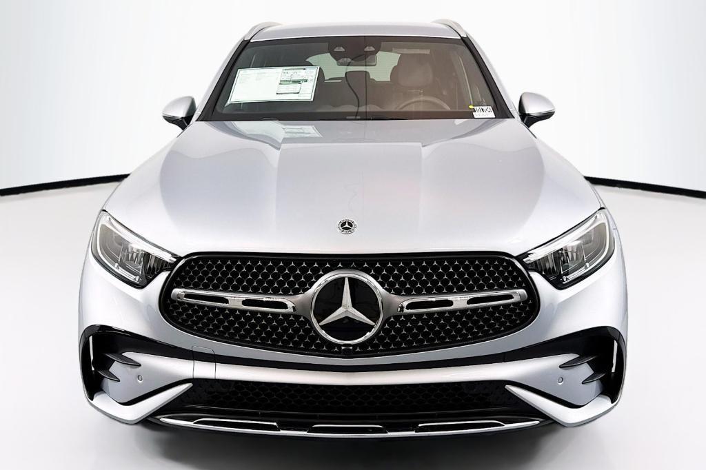 new 2025 Mercedes-Benz GLC 350e car, priced at $67,450