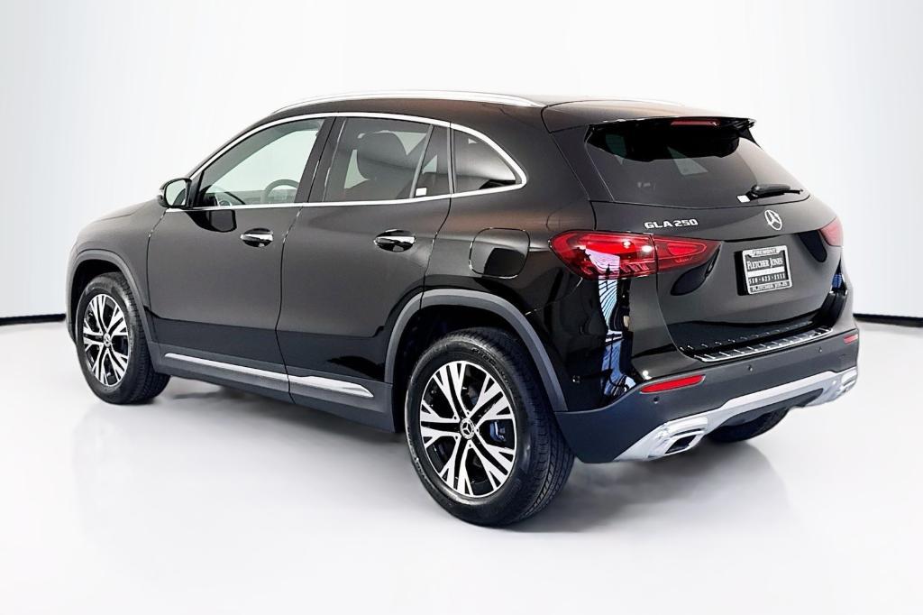 new 2025 Mercedes-Benz GLA 250 car, priced at $47,845