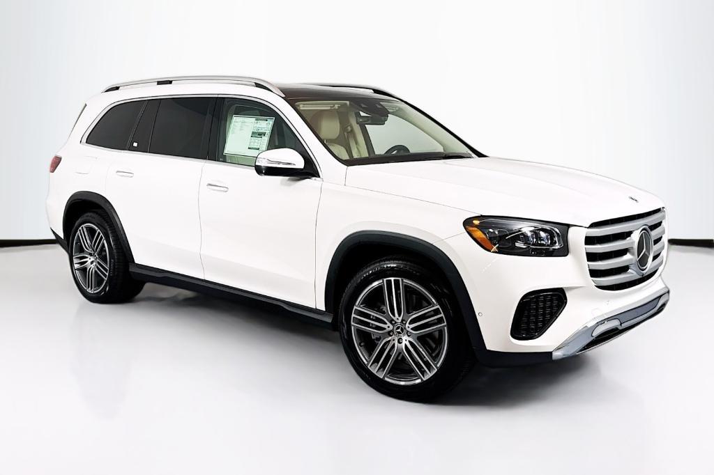 new 2025 Mercedes-Benz GLS 450 car, priced at $91,580