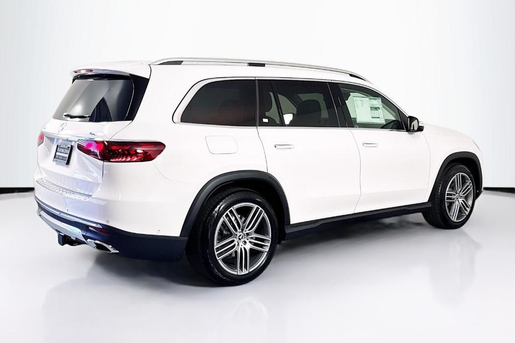 new 2025 Mercedes-Benz GLS 450 car, priced at $91,580