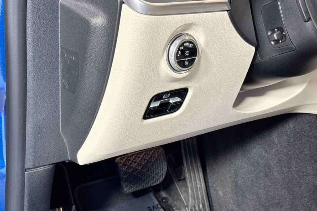 used 2023 Mercedes-Benz C-Class car, priced at $33,994