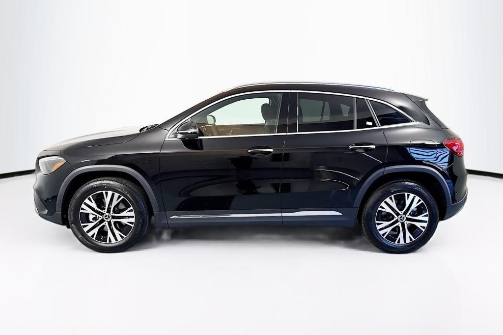 new 2025 Mercedes-Benz GLA 250 car, priced at $45,845