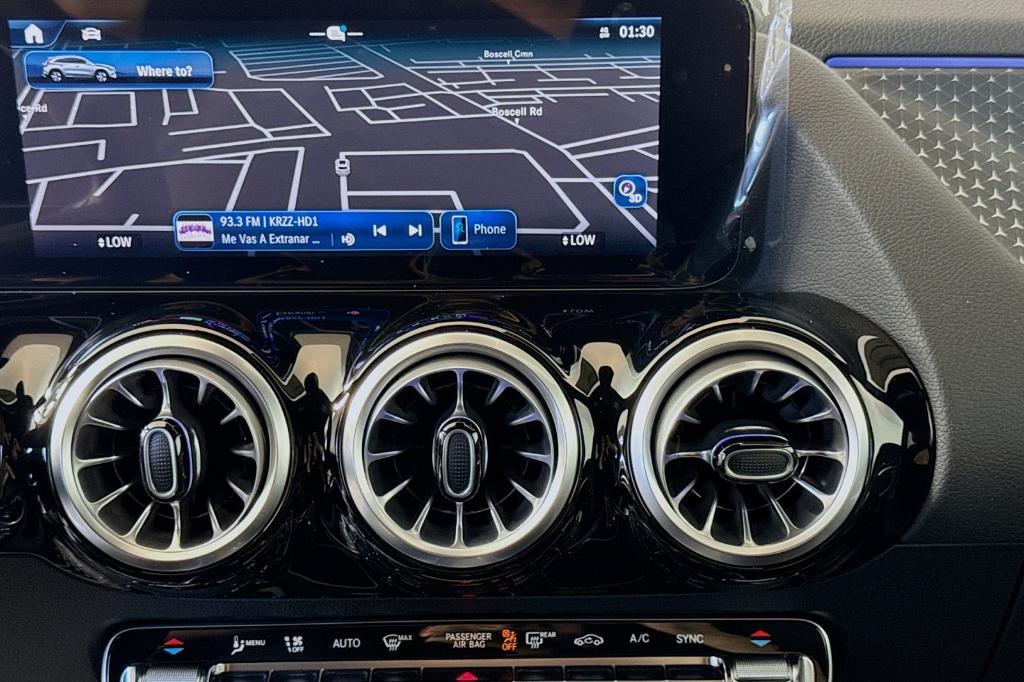 new 2025 Mercedes-Benz GLA 250 car, priced at $45,845