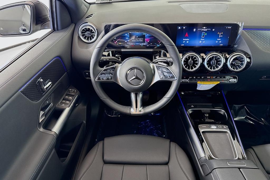 new 2025 Mercedes-Benz GLA 250 car, priced at $45,845