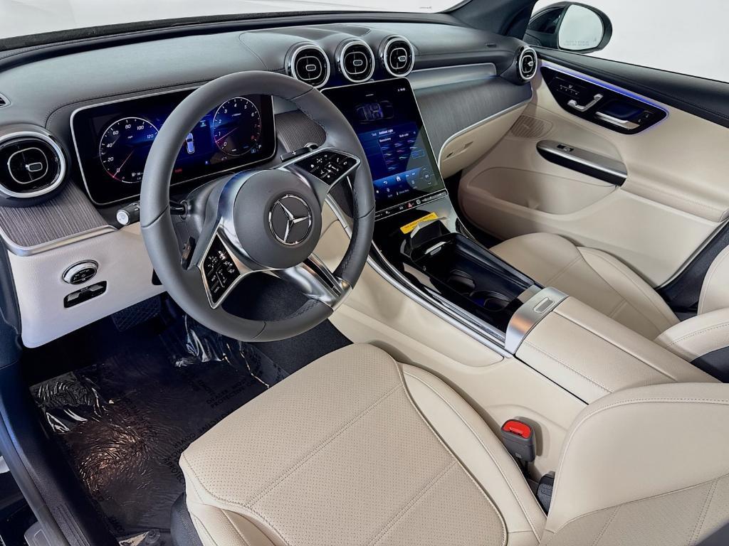 new 2025 Mercedes-Benz GLC 300 car, priced at $53,690