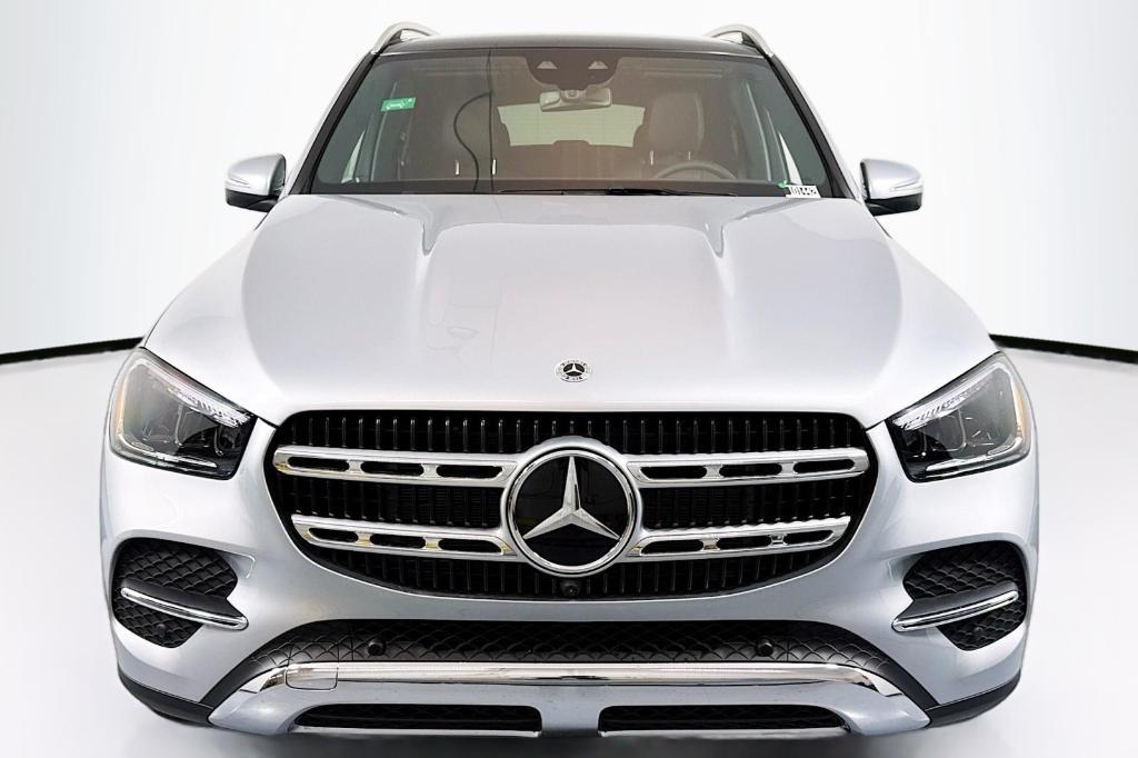 new 2025 Mercedes-Benz GLE 450e car, priced at $79,475