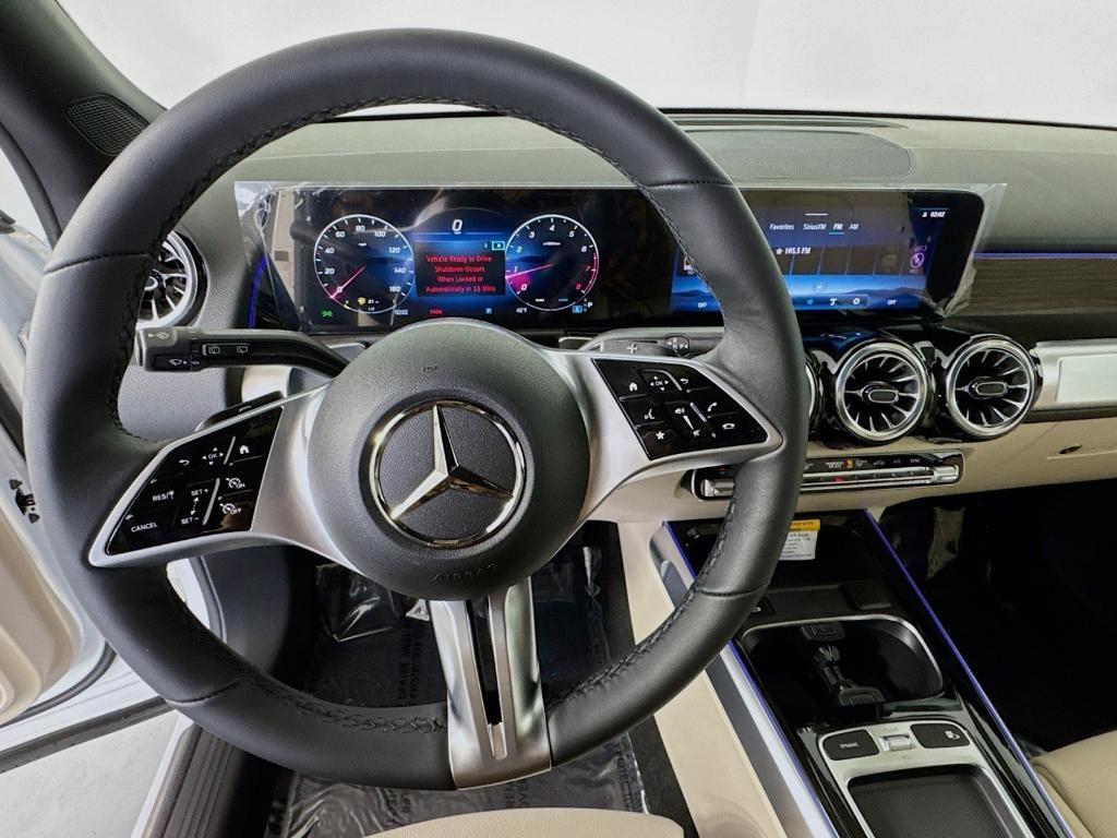 new 2025 Mercedes-Benz GLB 250 car, priced at $50,020