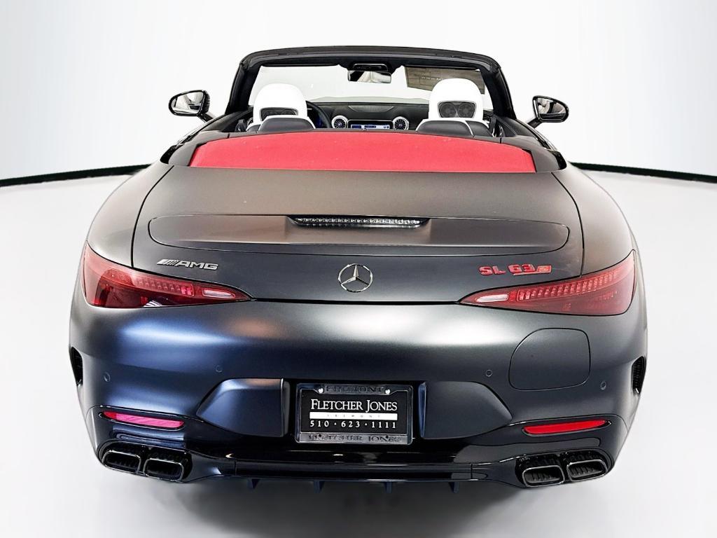 new 2025 Mercedes-Benz AMG SL 63 car, priced at $227,895