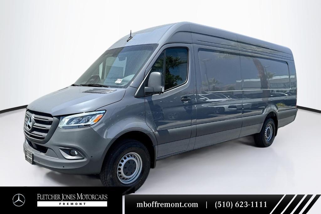 new 2025 Mercedes-Benz Sprinter 2500 car, priced at $78,647
