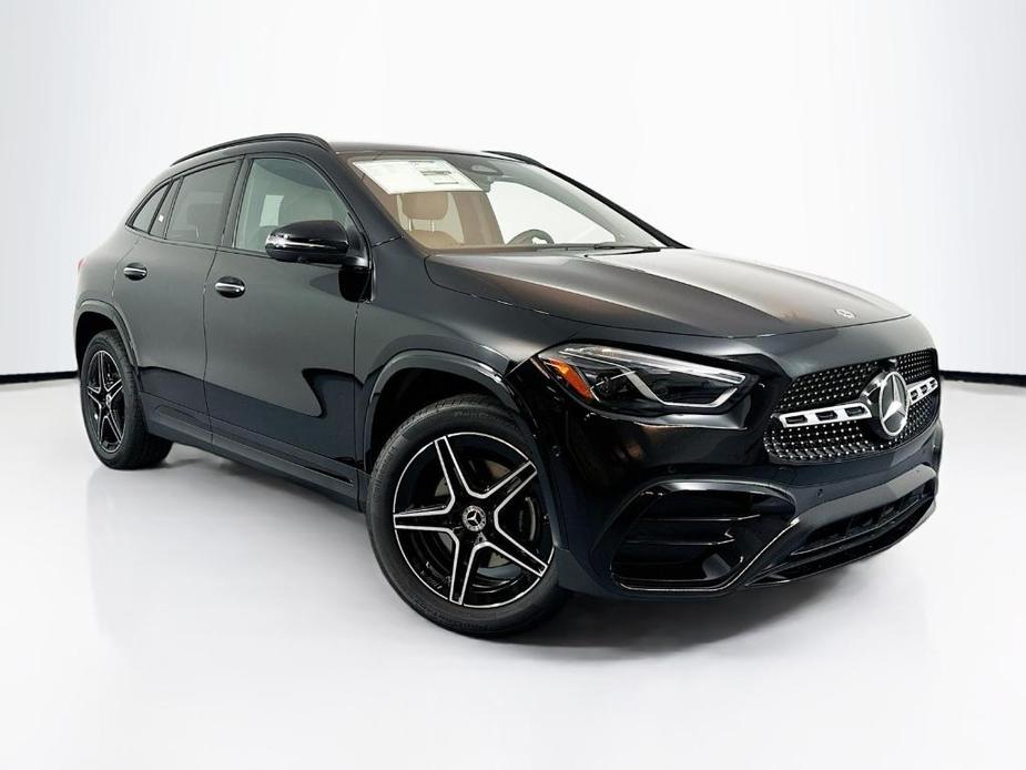 new 2025 Mercedes-Benz GLA 250 car, priced at $55,645