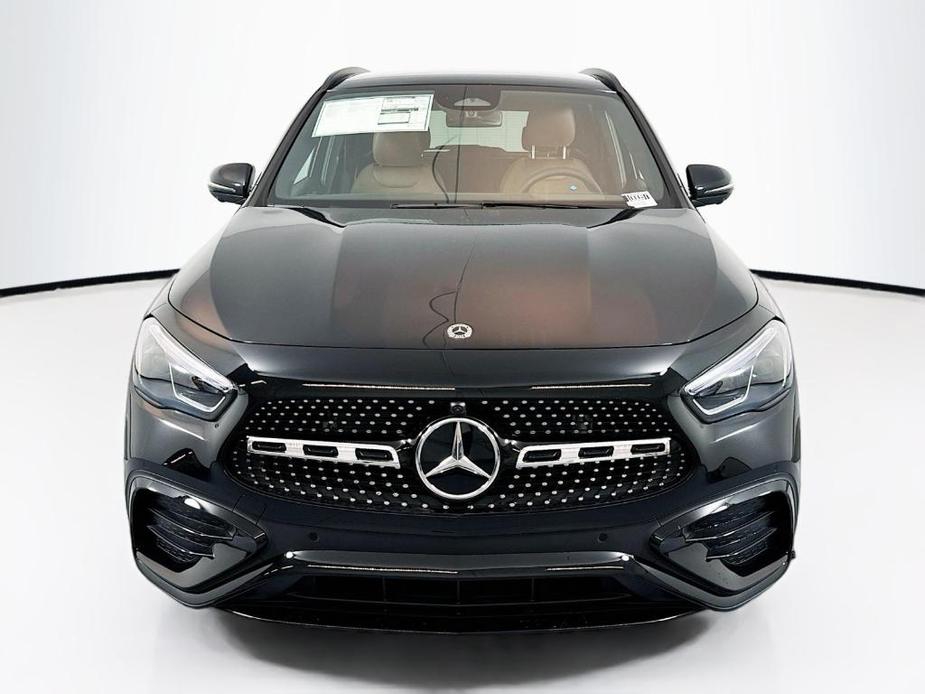 new 2025 Mercedes-Benz GLA 250 car, priced at $55,645