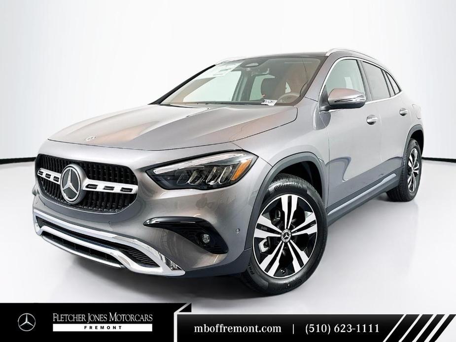 new 2025 Mercedes-Benz GLA 250 car, priced at $48,395