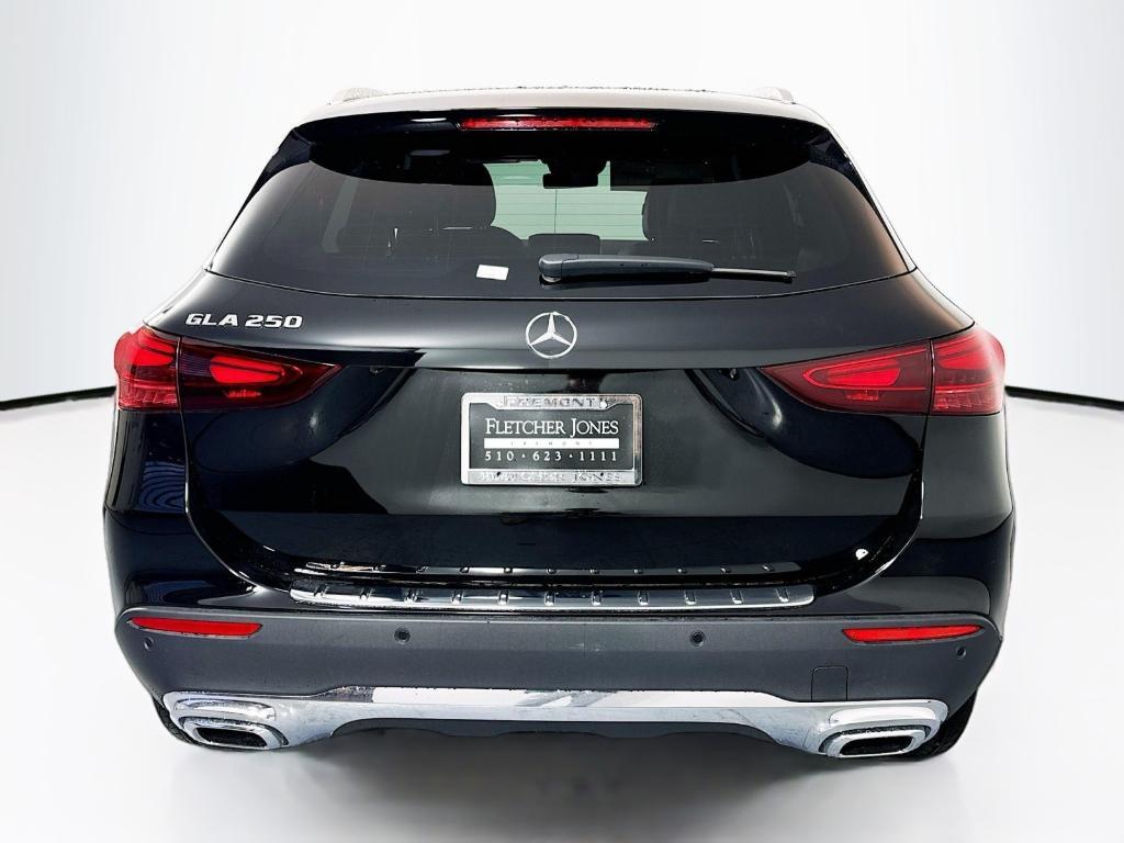 new 2025 Mercedes-Benz GLA 250 car, priced at $44,620