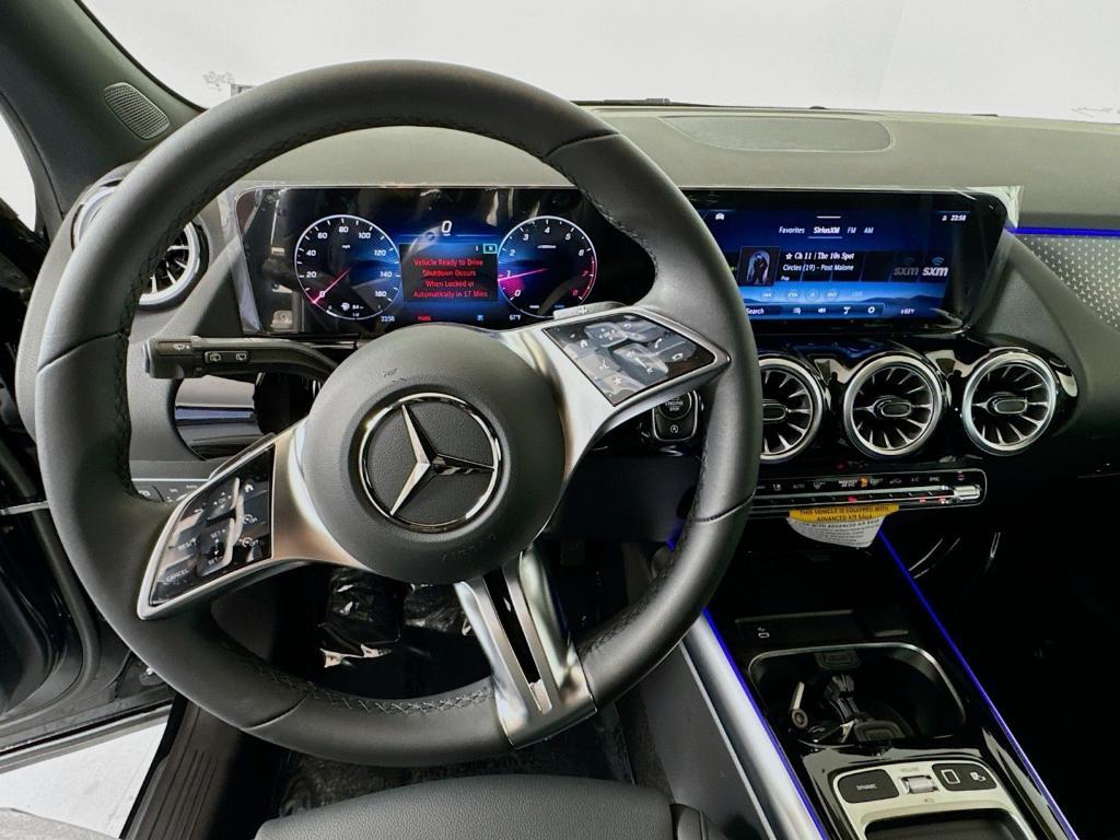 new 2025 Mercedes-Benz GLA 250 car, priced at $44,620