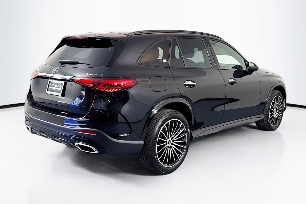 new 2025 Mercedes-Benz GLC 300 car, priced at $62,945