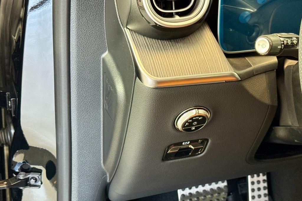 new 2026 Mercedes-Benz GLC 300 car, priced at $63,400