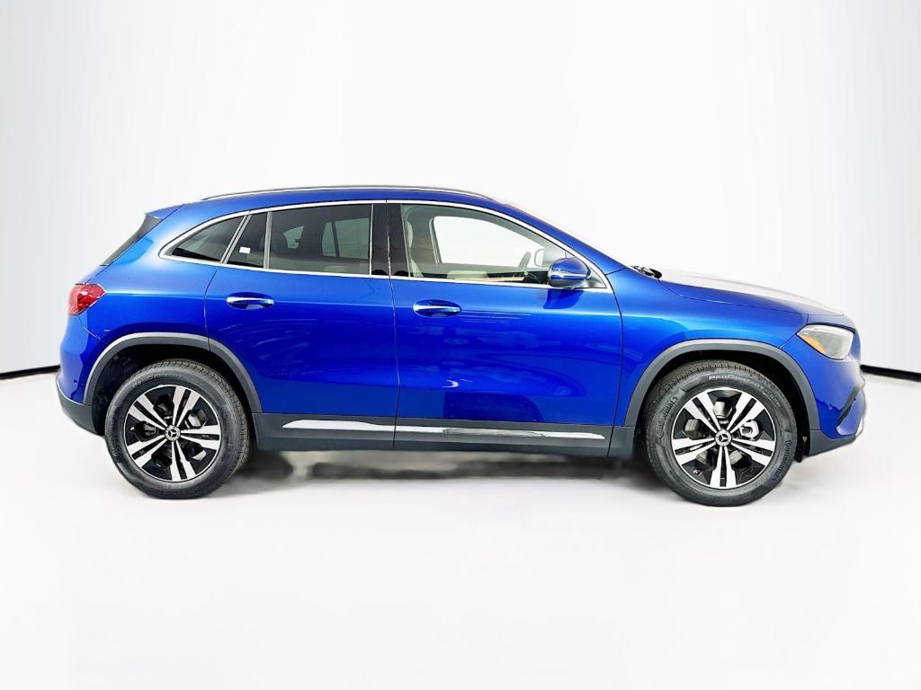 new 2025 Mercedes-Benz GLA 250 car, priced at $48,395