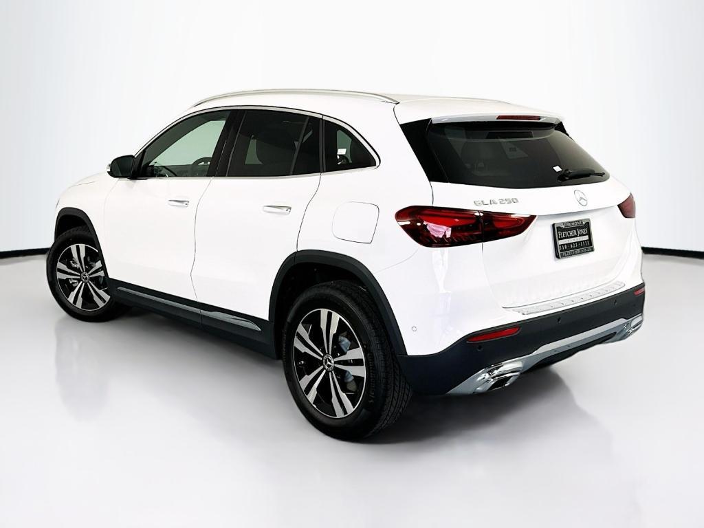 new 2025 Mercedes-Benz GLA 250 car, priced at $44,345